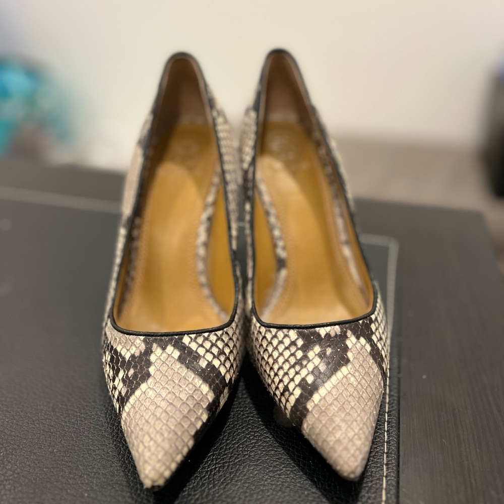 Tory burch heels